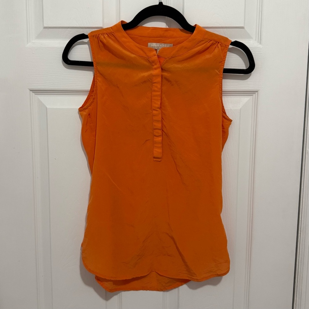 Banana Republic Silk Sleeveless Top